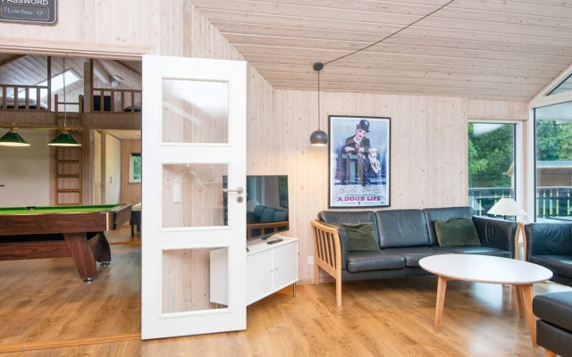 10 Person Holiday Home in Glesborg