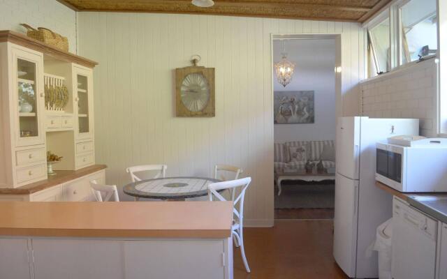Westbury Cottage B & B