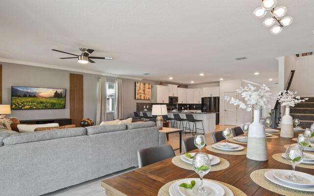 Greenview 10br Villa Pool Spa Game Room