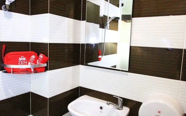 ZEN Rooms Menteng Cikini