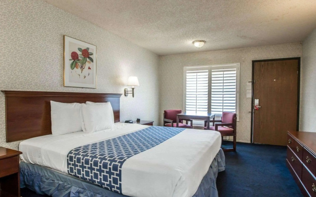 Econo Lodge Moreno Valley