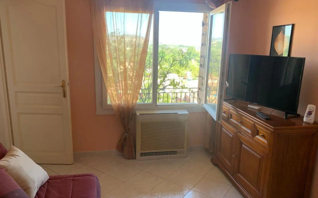 Bas de Villa avec vue dégagée