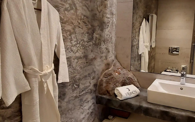 Vrahos Boutique Hotel