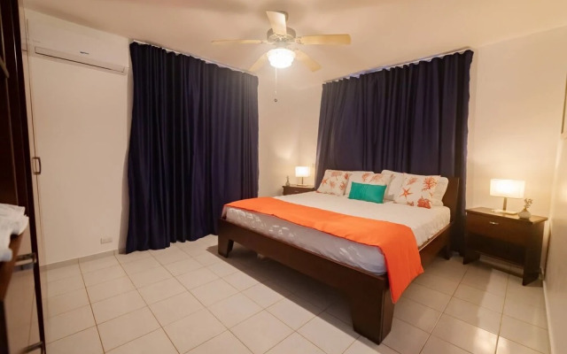 7br Massive Villa In Sosúa - 2mins From Nightlife!