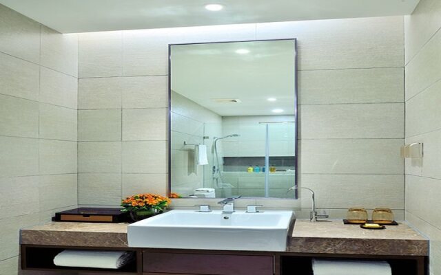 Home Inn Plus Kunming Cui Hu