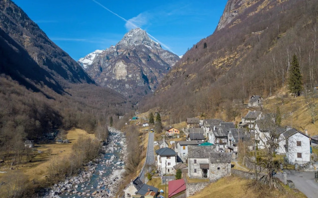 Rustico Paese Verzasca
