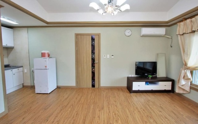 Seosan Noeulgwa Bada Pension