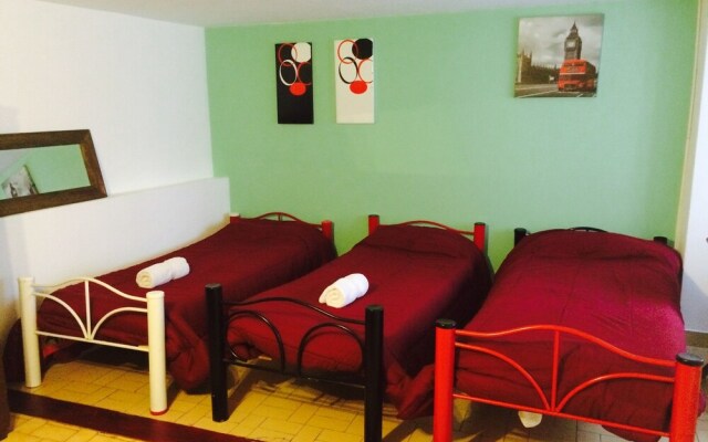 Petit Recoleta Hostel