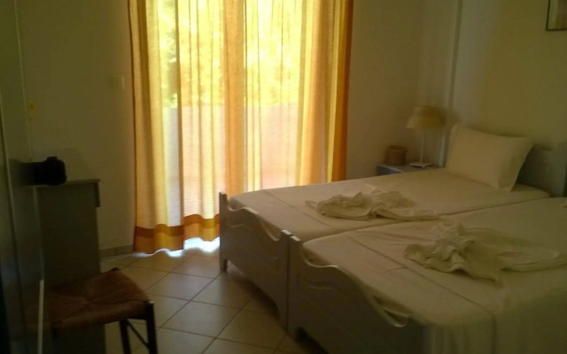 Silvi Mari Apartments