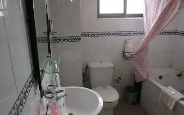 Krisview Hotel