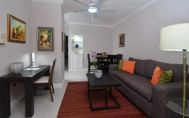 Captivating 1 bed Ravinia Apartment in Kingston