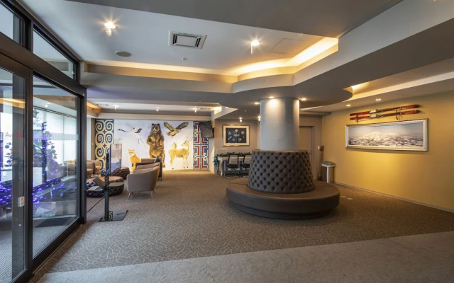 M Hotel