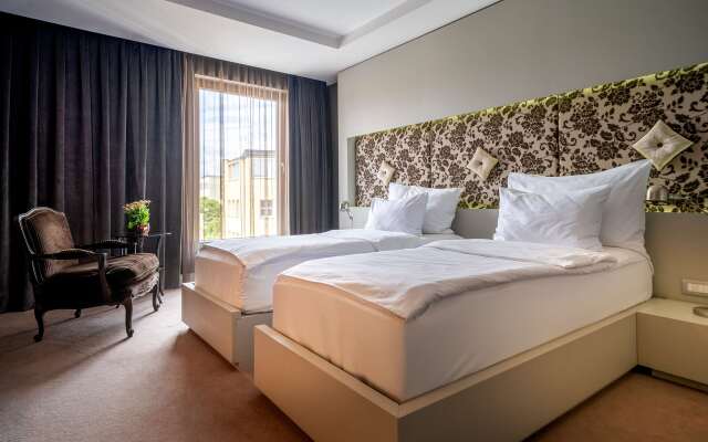 Отель INNSIDE by Melia Prague Old Town