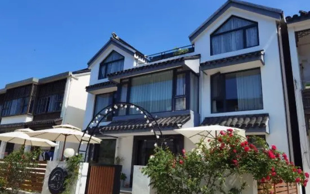 Yunwu Mountain House | Café Art · Parent-Child Vacation Home