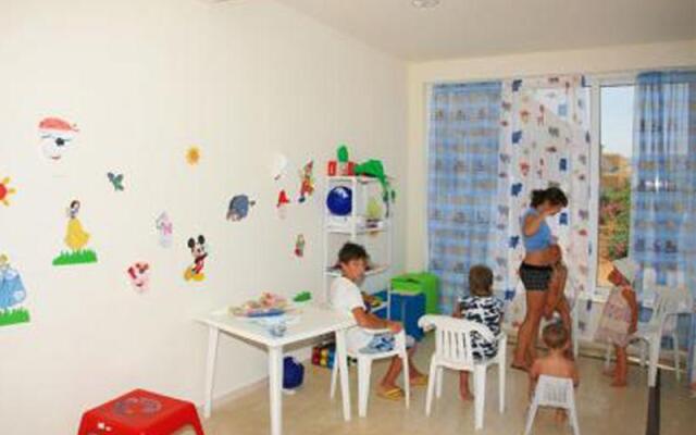 Cretan Filoxenia Beach Hotel