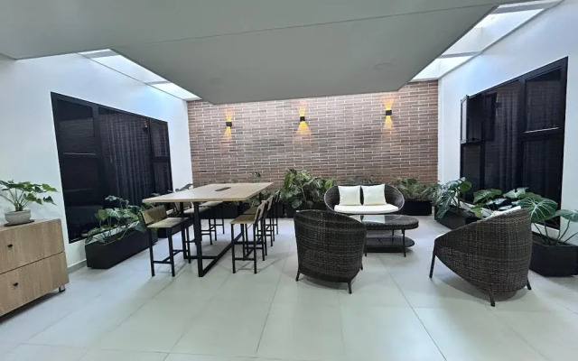 Hotel ECO 44