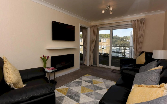 Dartside 8 in Dartmouth