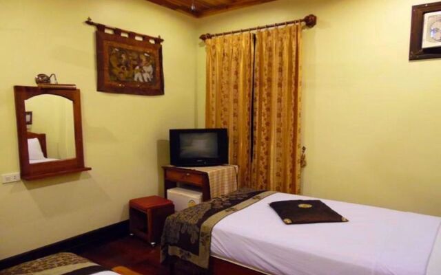 Lankham Riverside Hotel