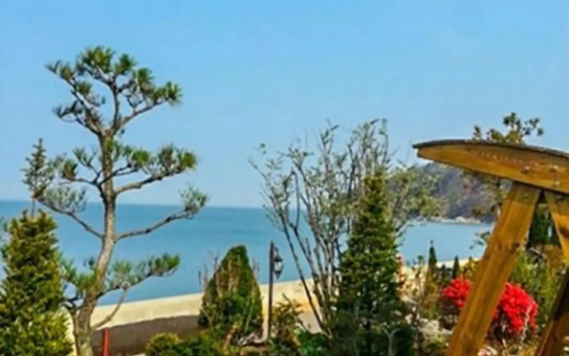 Ongjin Hue and View Pension