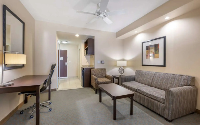 Best Western Plus Midland Suites