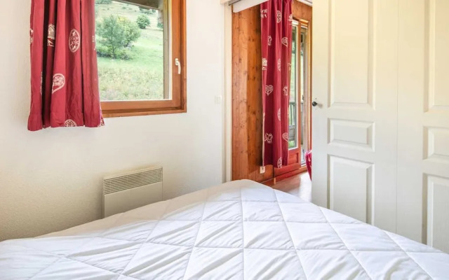 Apartment in Saint-sorlin-d\"arves Near ski