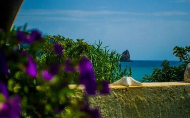 Agathi Beach House
