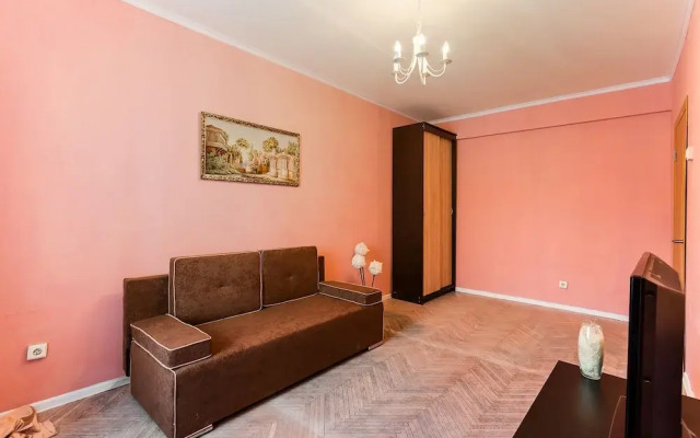 Апартаменты на Ростовской наб., 1