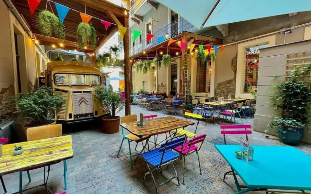 B333 Apartment - In the heart of the city