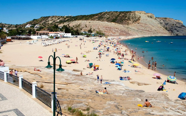 The Fantastic Beach House of Luz