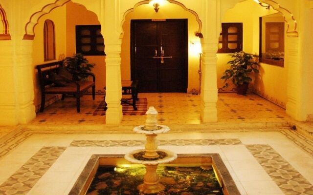 WelcomHeritage Sirsi Haveli