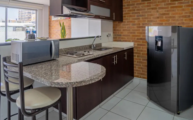 ICON 48 Luxury Apartasuites