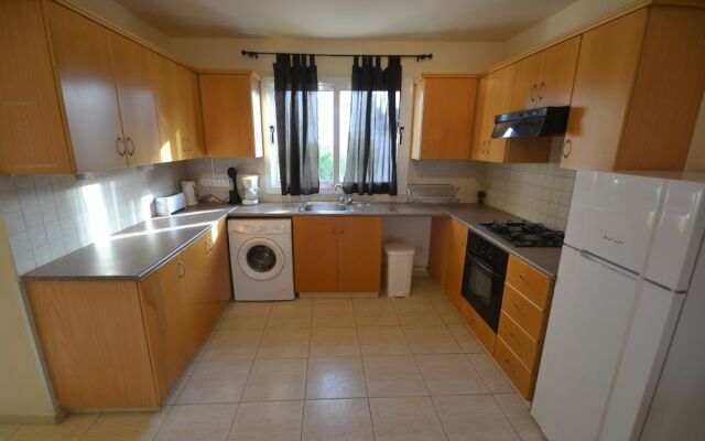 Konnos 2 Bedroom Apartment