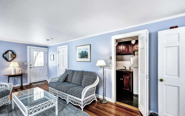 Whalewalk Inn and Spa