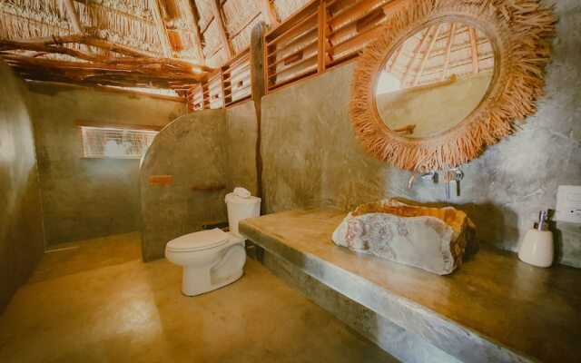 Cabañas Playa Condesa Tulum