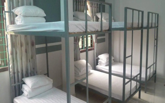 Heritage By Night Hotel