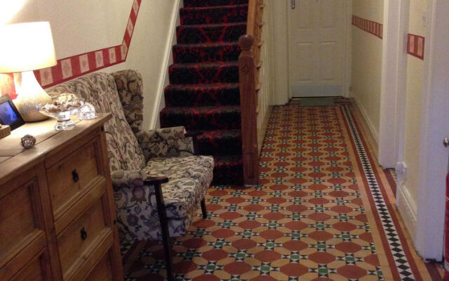 Clifton Villa Guest House