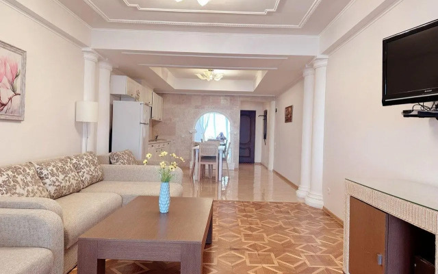 Милана, Алёна, Варвара, Елена