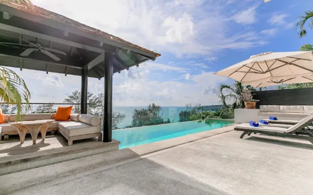 4-BR Seaview Villa at Surin Beach