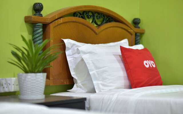 OYO 90818 Cemara Puri Resort & Spa