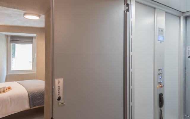 Gaia Suite Nearby Urio s Castle