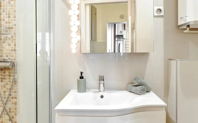 Elegant Studio in Le Marais - Sleeps 4