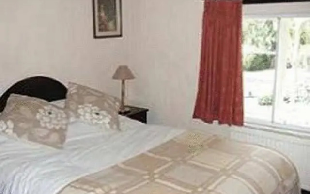 The Kings Lodge Hotel