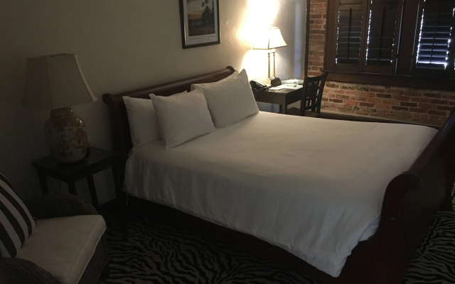 Park Plaza Hotel