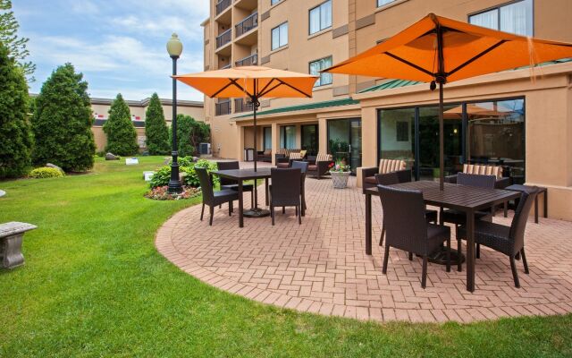 Courtyard by Marriott Chicago Midway Airport