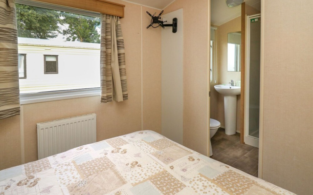 Caravan 3 at Blackmoor Farm Near Tenby