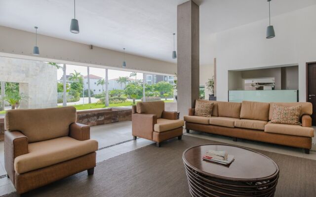 Marea Azul Condominium by ChezPlaya