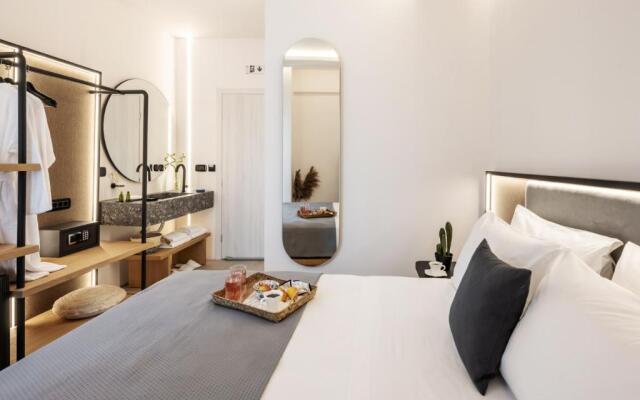 Chora Suites, Premium Key Collection