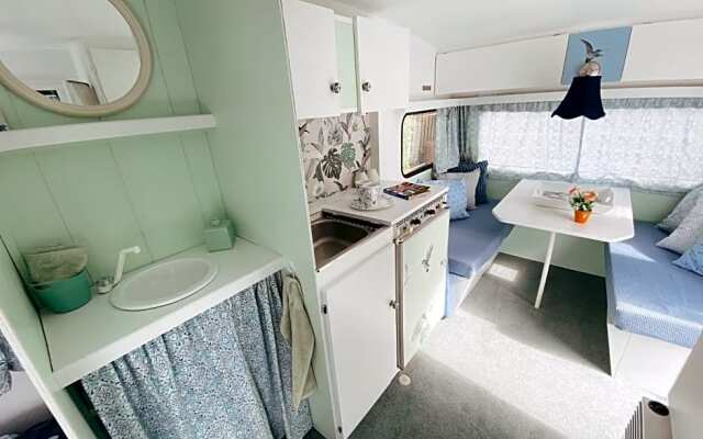 Het Caravannetje B&B - retro glamping