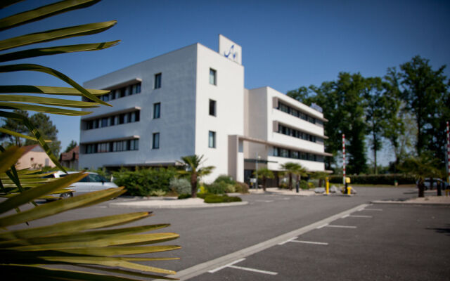 B&B HOTEL PAU Zénith