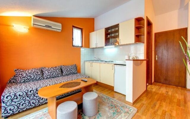 Apartments Konak